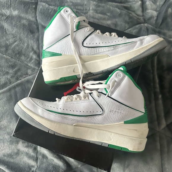 JORDAN 2 RETRO 'LUCKY GREEN'